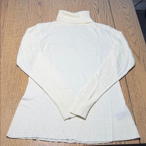 ROLLPLAY | Women's Cream Turtleneck Sweater